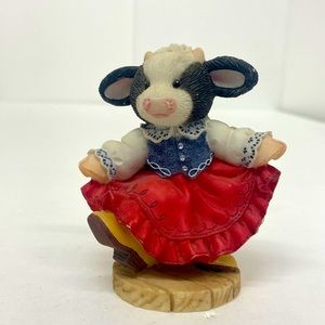 Enesco Original “I’d Love To Dance With Moo”